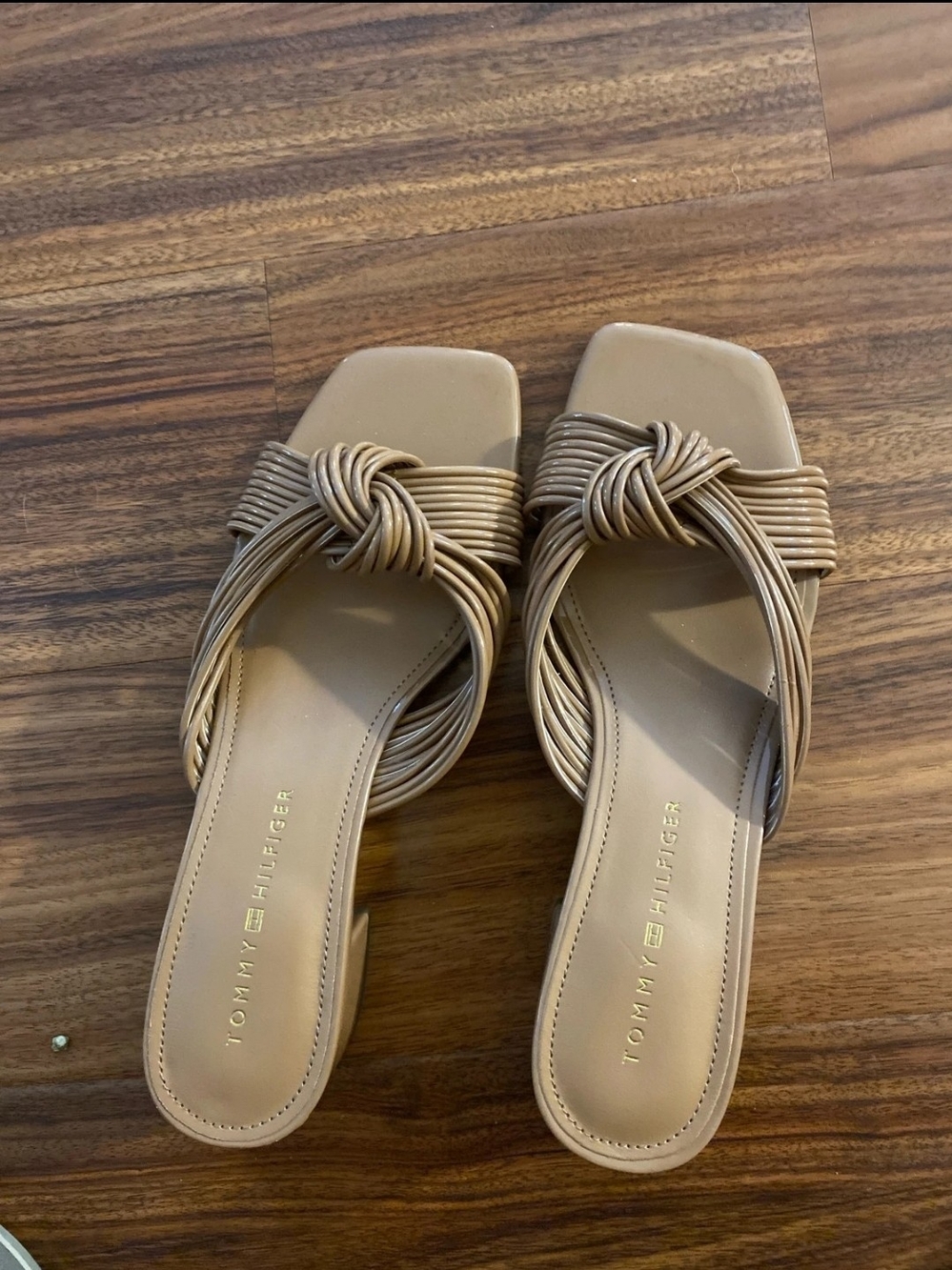 Tommy Hilfiger Beige Knotted Strap Slide Sandals US 7